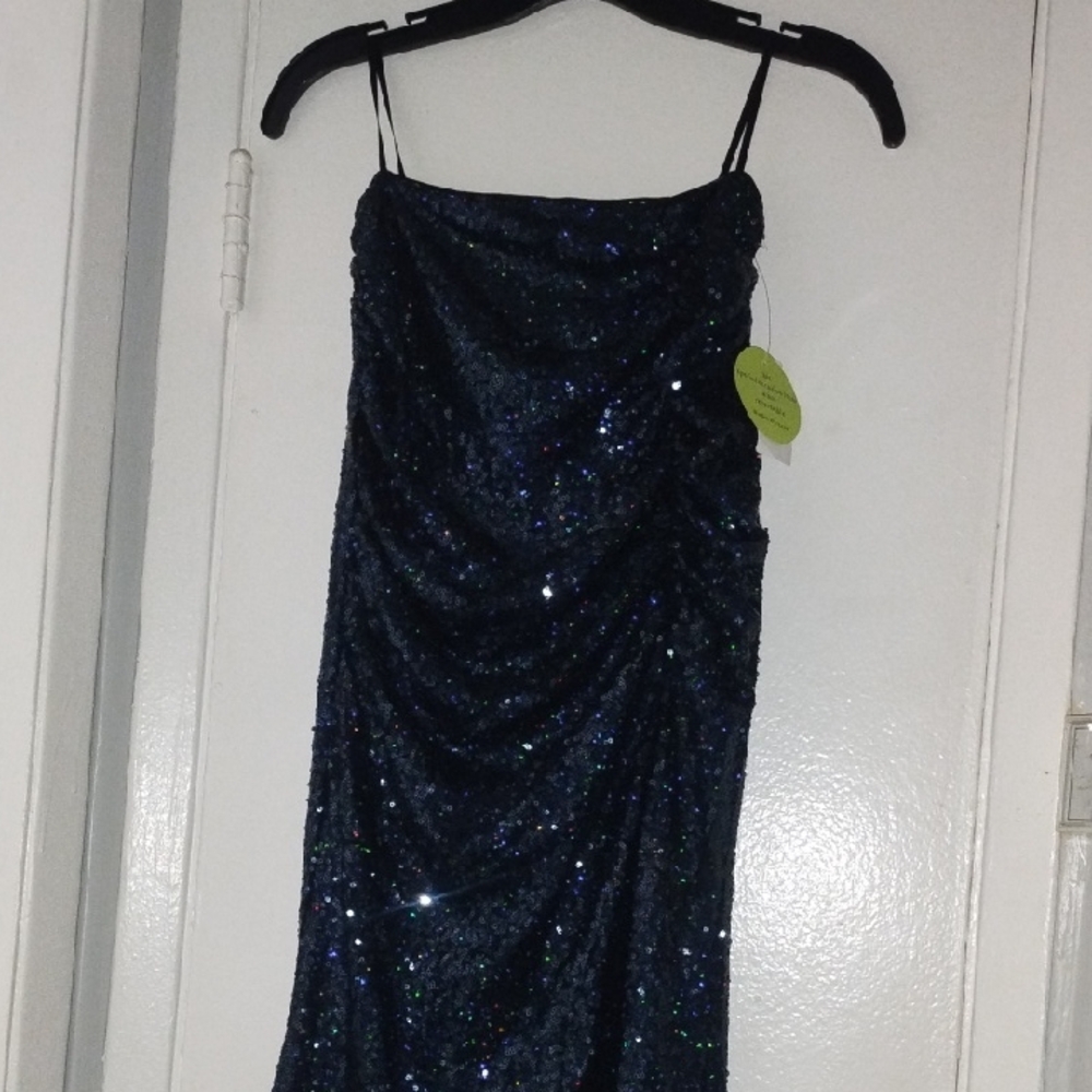 Elegant Navy Blue Sequin Dress